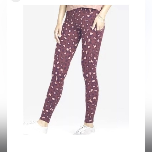 🥰 2/$15 Wild fable purple cheetah leggings - Picture 4 of 9